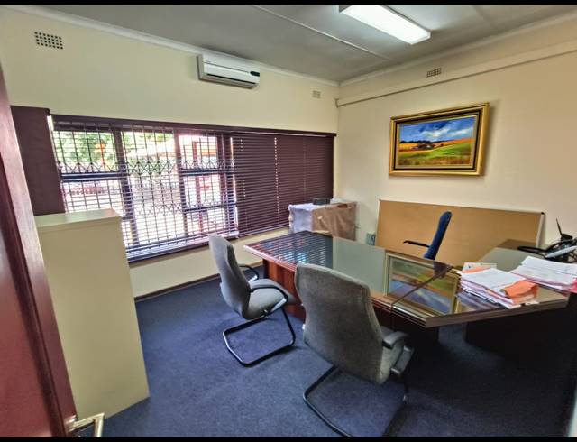 325M² OFFICE FOR SALE IN BO-DORP